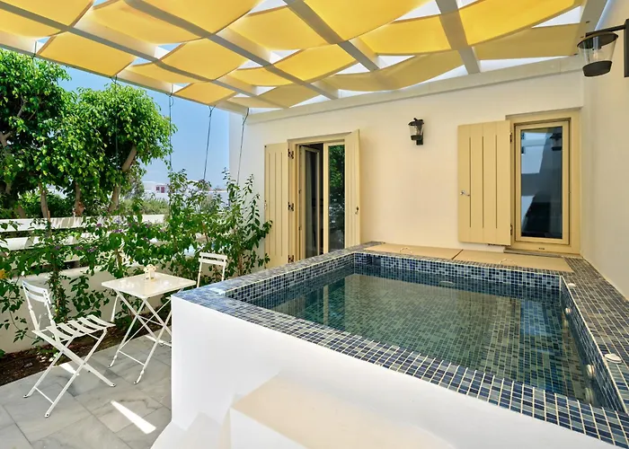 Maria 3* Νάουσα